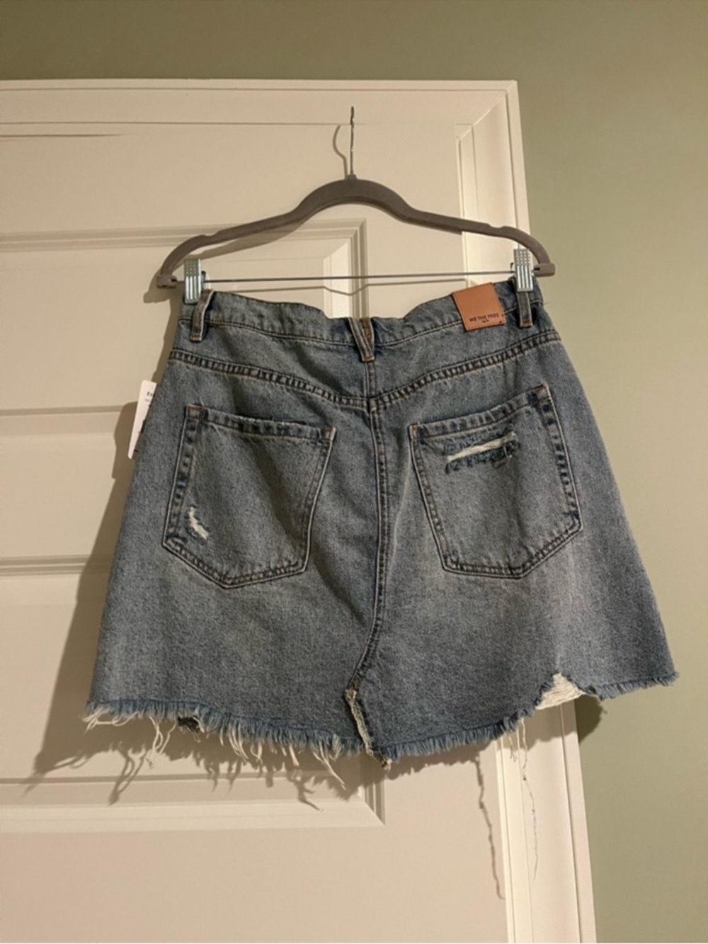 NWT Free People brea cut off mile high blue Jean Skirt size 30 - Picture 4 of 5